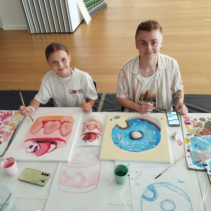 jem oczami i połykam wzrokiem