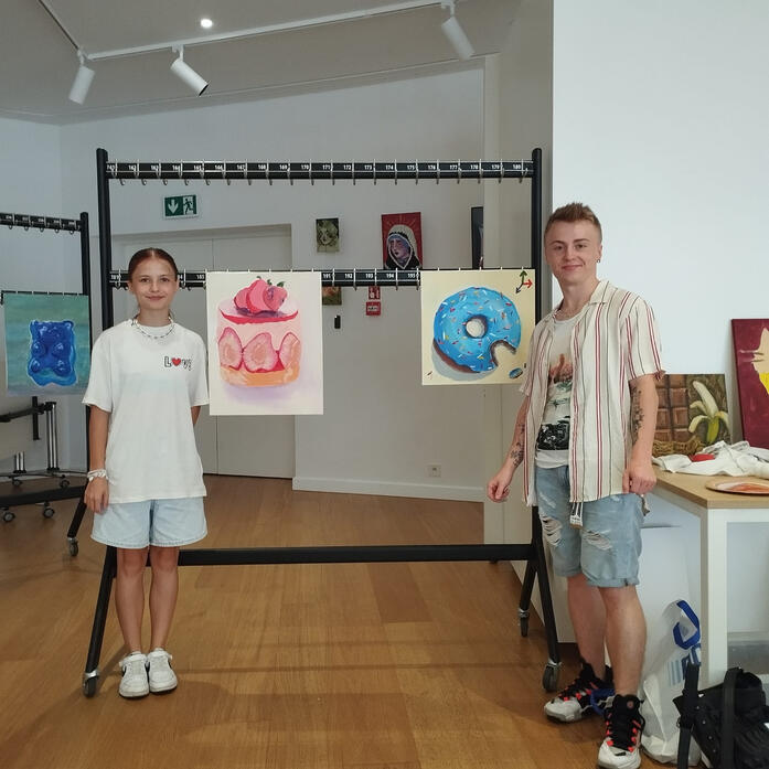 jem oczami i połykam wzrokiem